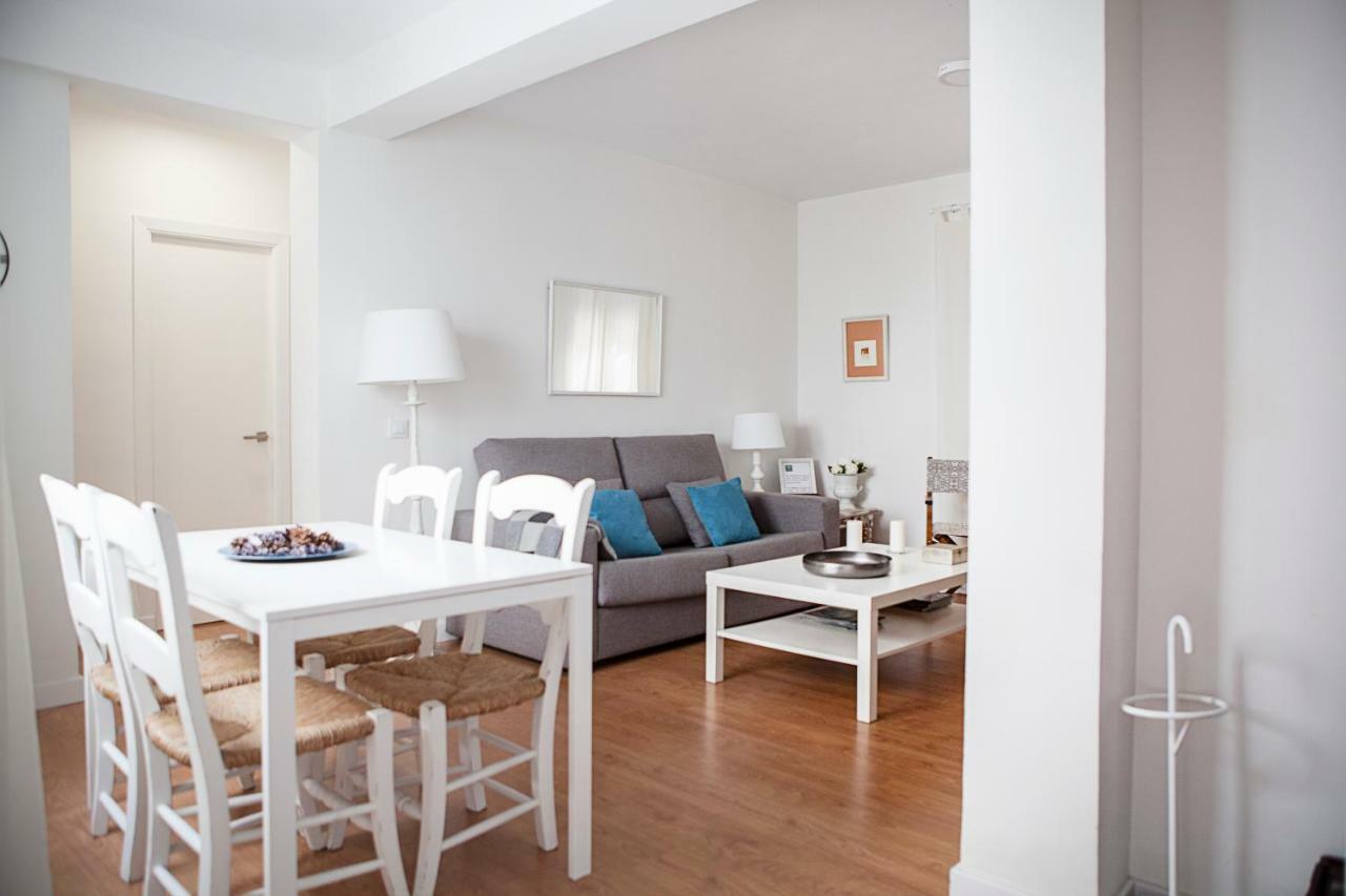 Apartamento Mendoza เซบีญา ภายนอก รูปภาพ