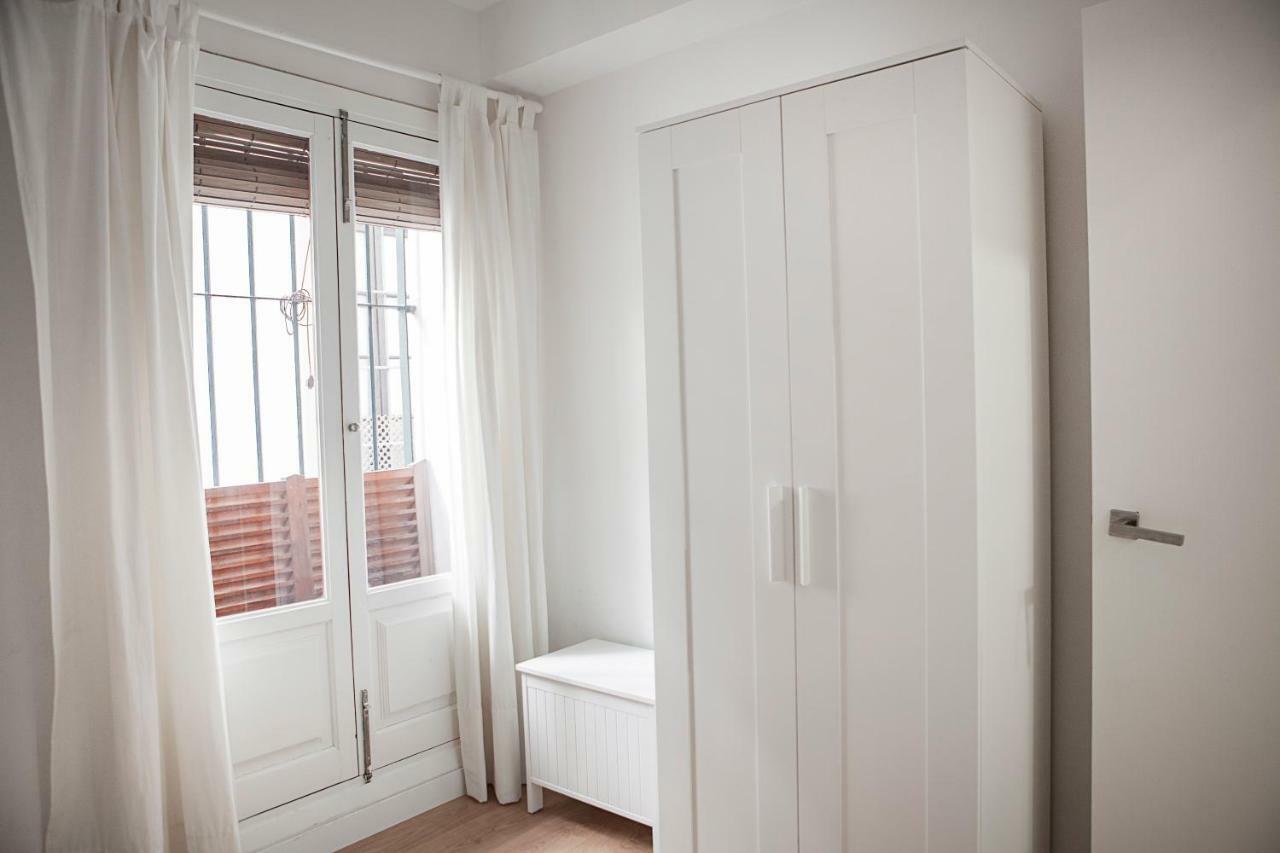 Apartamento Mendoza เซบีญา ภายนอก รูปภาพ
