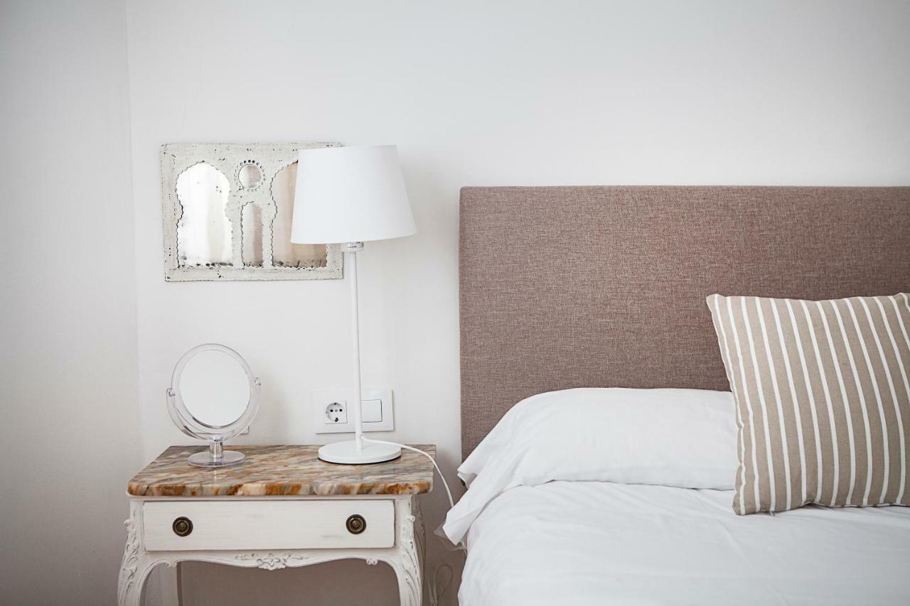 Apartamento Mendoza เซบีญา ภายนอก รูปภาพ