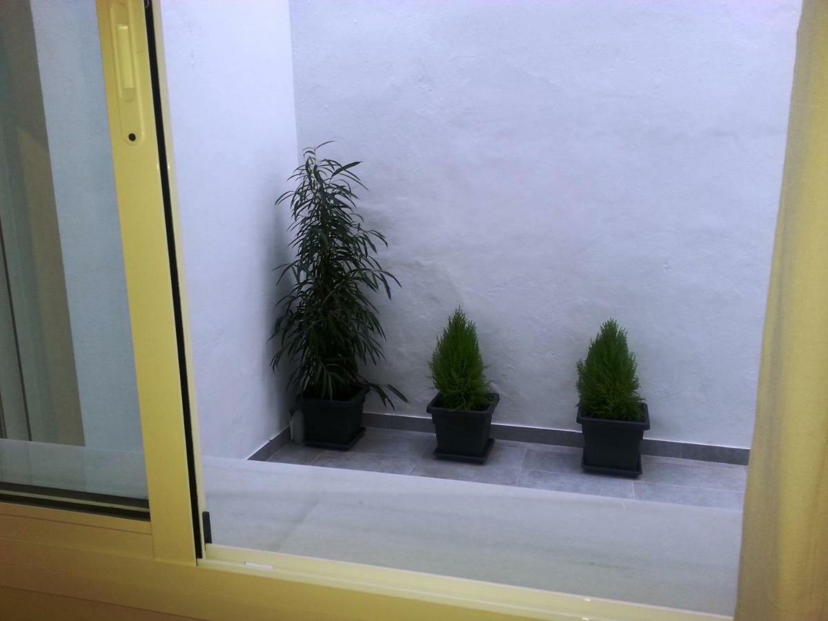 Apartamento Mendoza เซบีญา ภายนอก รูปภาพ